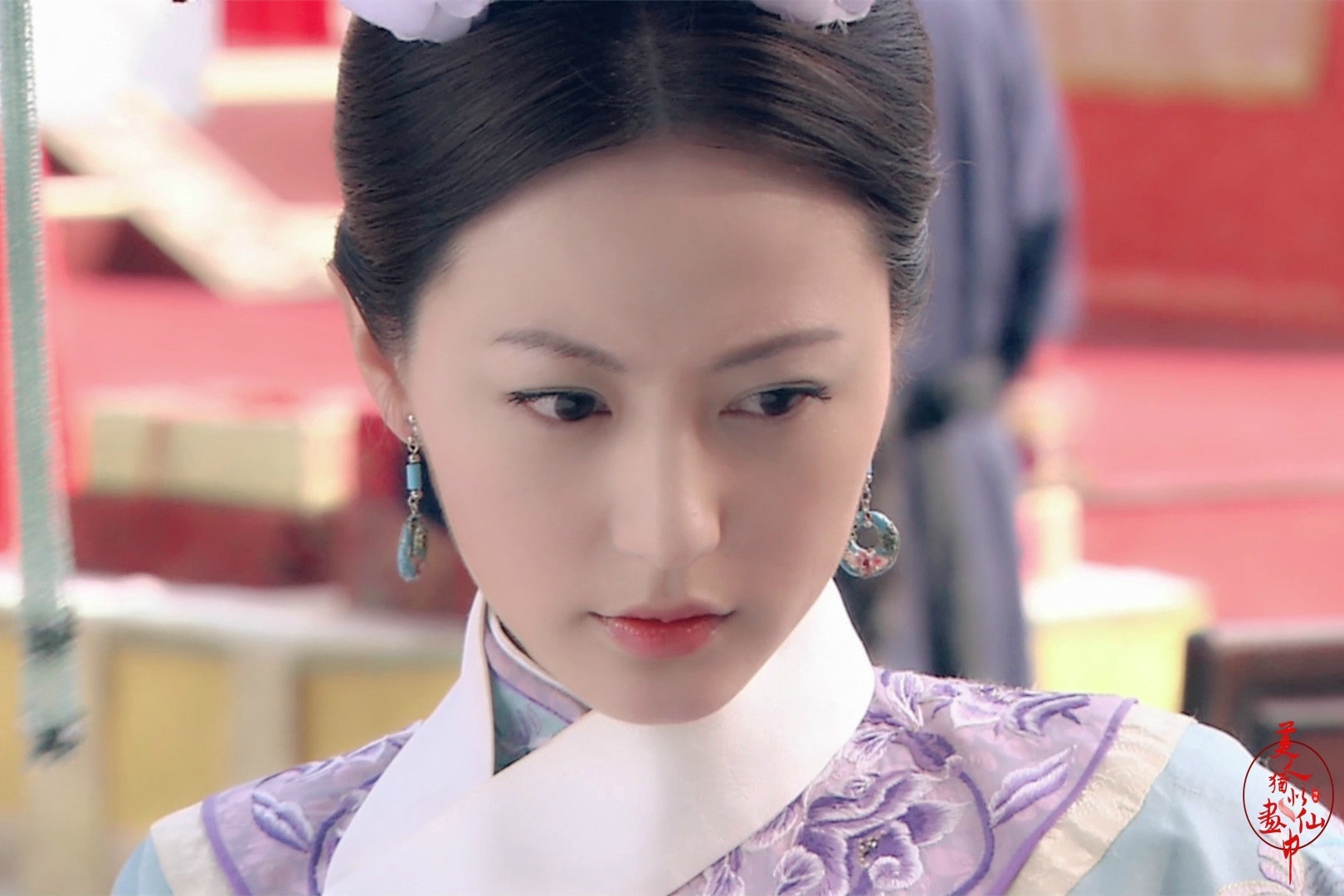 Nguoi dep 'Tham cung ke' bo nghe, mo nha hang kiem song hinh anh