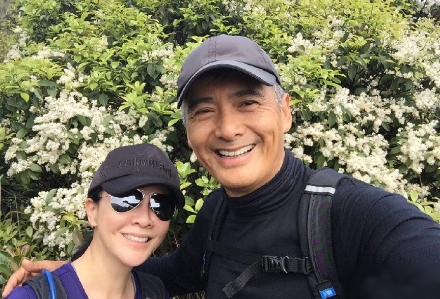 Chau Nhuan Phat leo nui cung Luu Gia Linh hinh anh