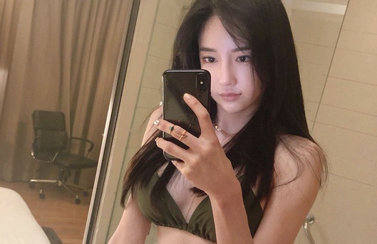 Kieu nu Han Quoc bi CEO cong ty danh dap hinh anh