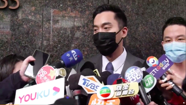 Chong bac si hop bao noi ve tin ngoai tinh khien Chung Han Dong ly hon hinh anh