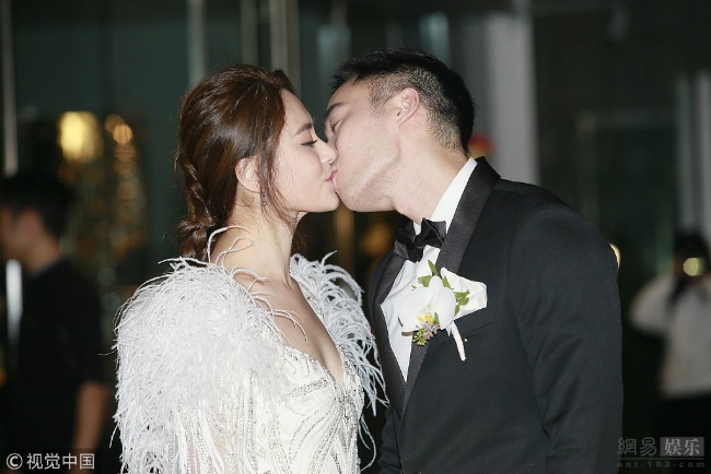 Cuoc song hon nhan khong an ai cua Chung Han Dong hinh anh