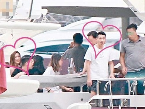 Phung Doanh Doanh anh 1