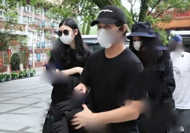 Ha Du Quan ,  Ha Sieu Lien anh 2