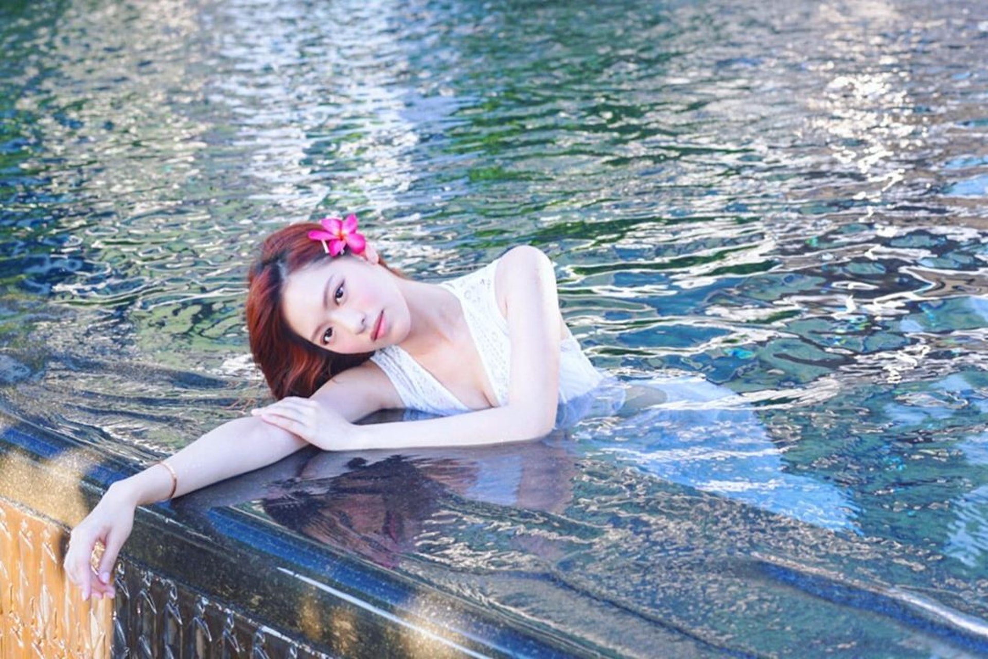 Phùng Doanh Doanh hà du hanh ảnh 7 Phung Doanh Doanh ha du hanh anh 7