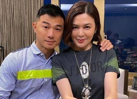 Quan Chi Lam tuoi 58 hen ho nam nguoi mau tre hinh anh