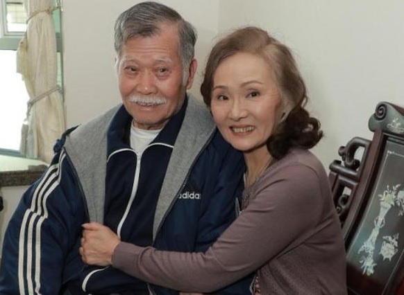 Nu dien vien gao coi TVB giai nghe hinh anh