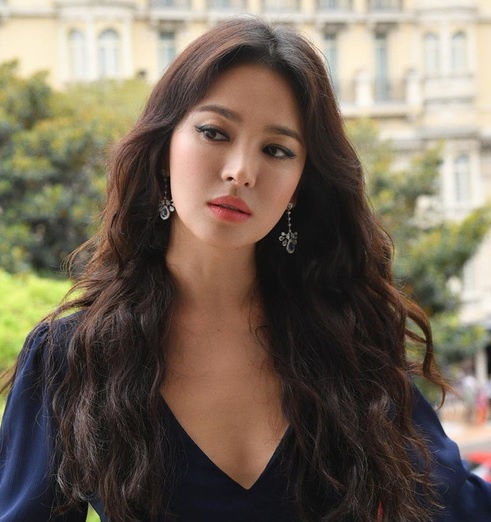 Ngoc nu xu Han mac goi cam anh 13