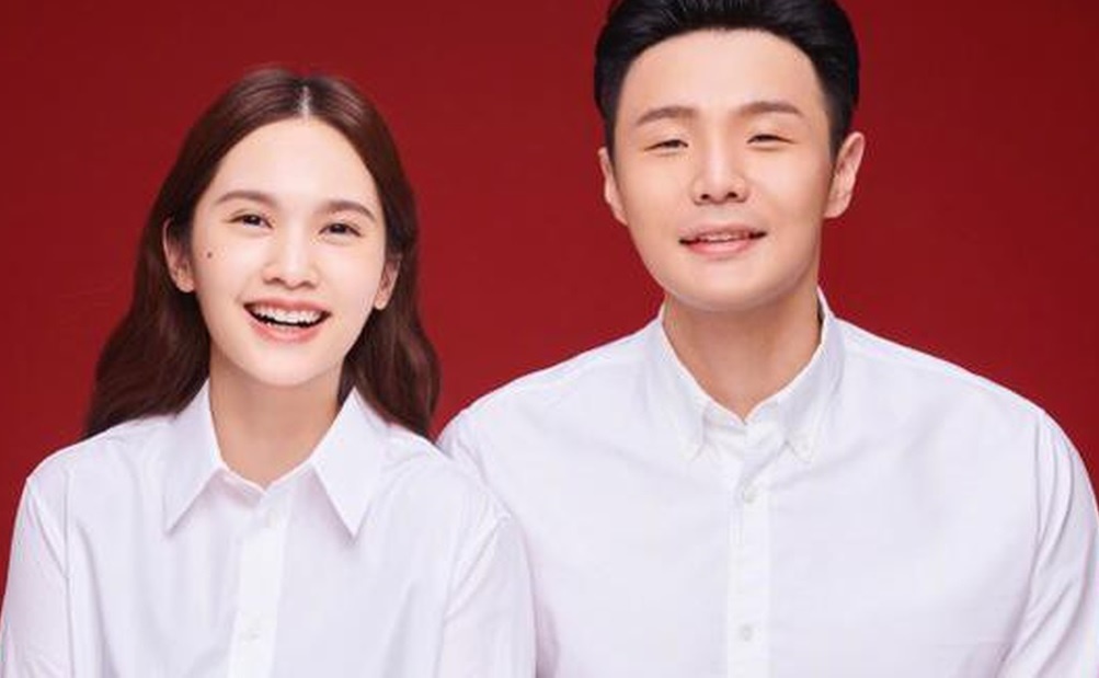 Duong Thua Lam tung video duoc chong kem tuoi cau hon hinh anh