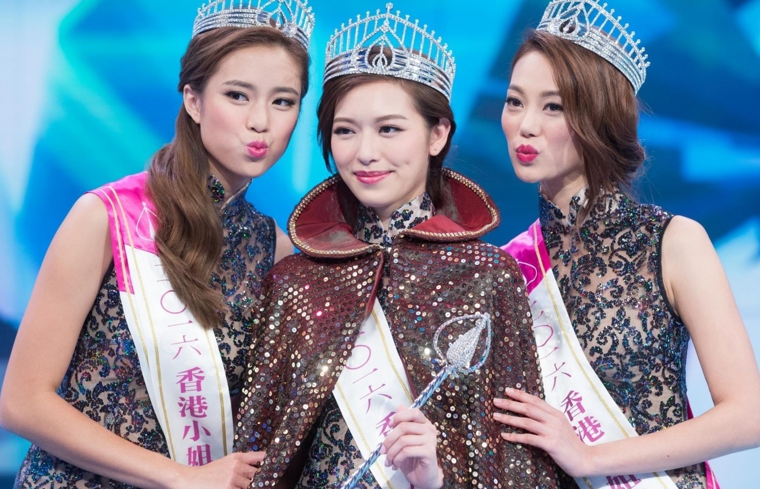 Hoa hau Hong Kong anh 8