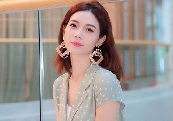 Sao nu kiem trieu USD sau khi bi TVB lanh nhat hinh anh