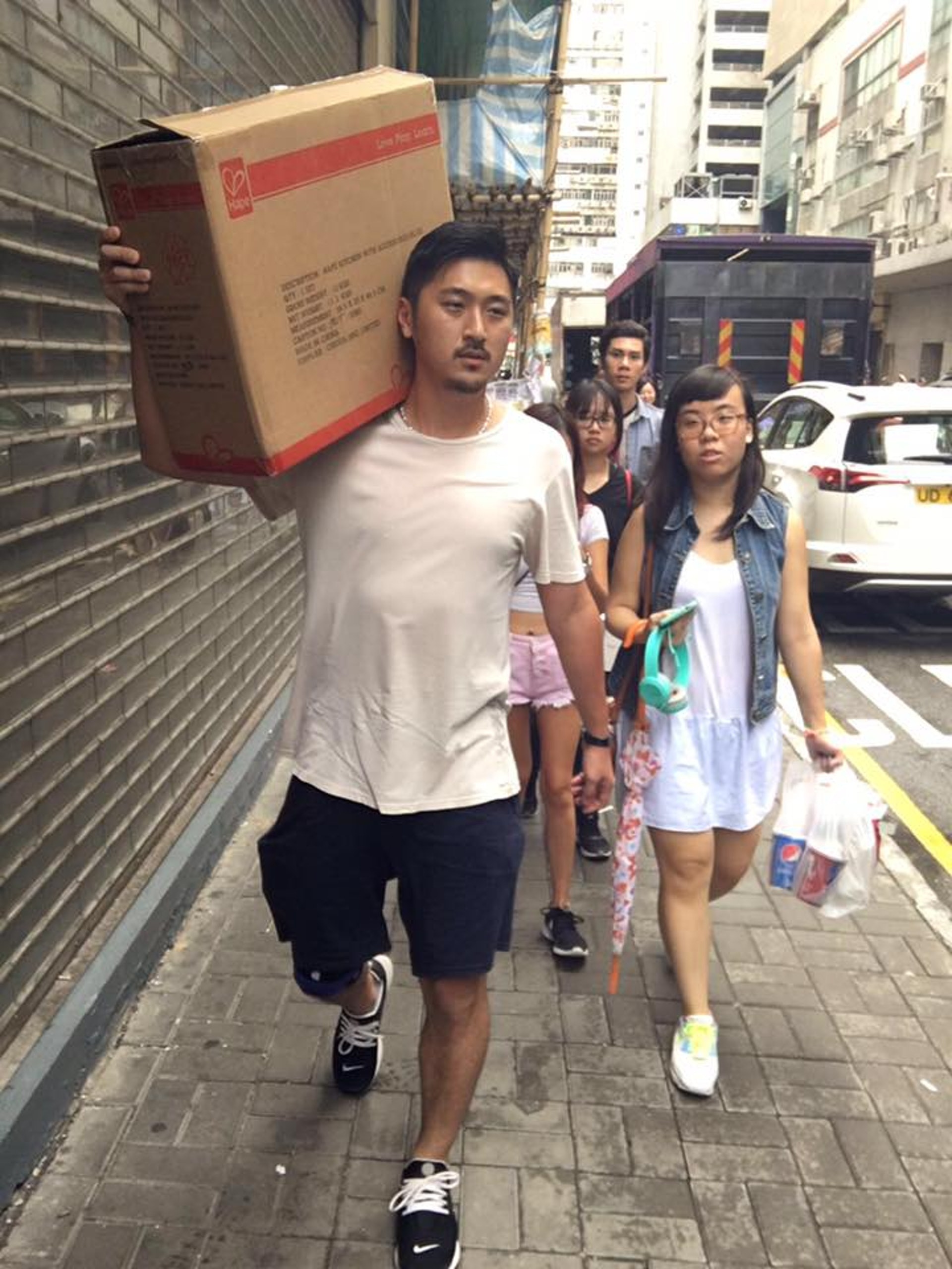 Sao nam ATV lam tai xe xe bus anh 1