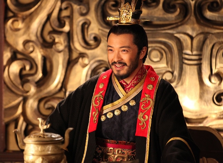 Anh de ngheo nhat showbiz Hoa ngu anh 1