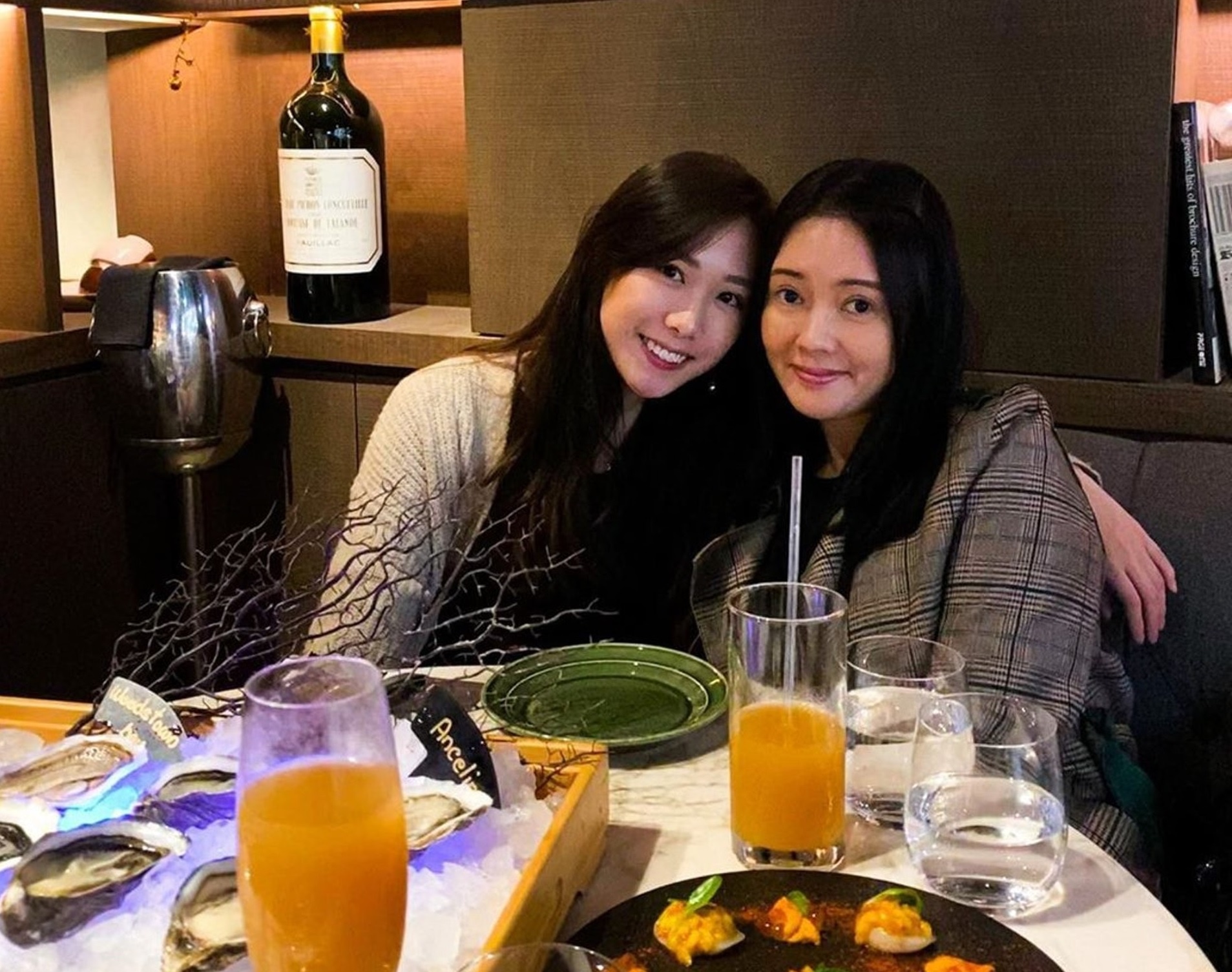 Bieu tuong goi cam Hong Kong anh 2