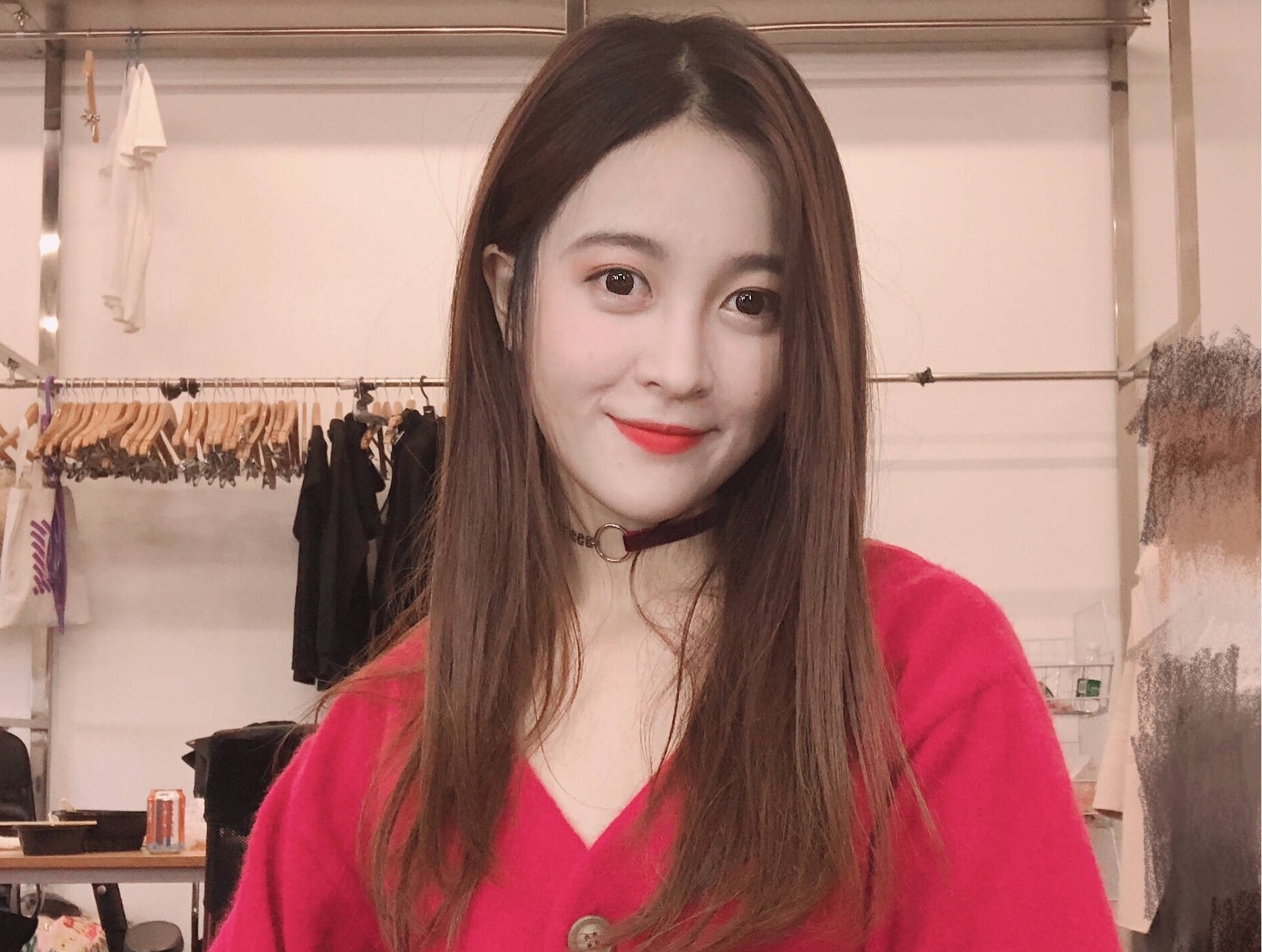 Nu than tuong Trung Quoc bi phat nang vi lua tien fan nam hinh anh