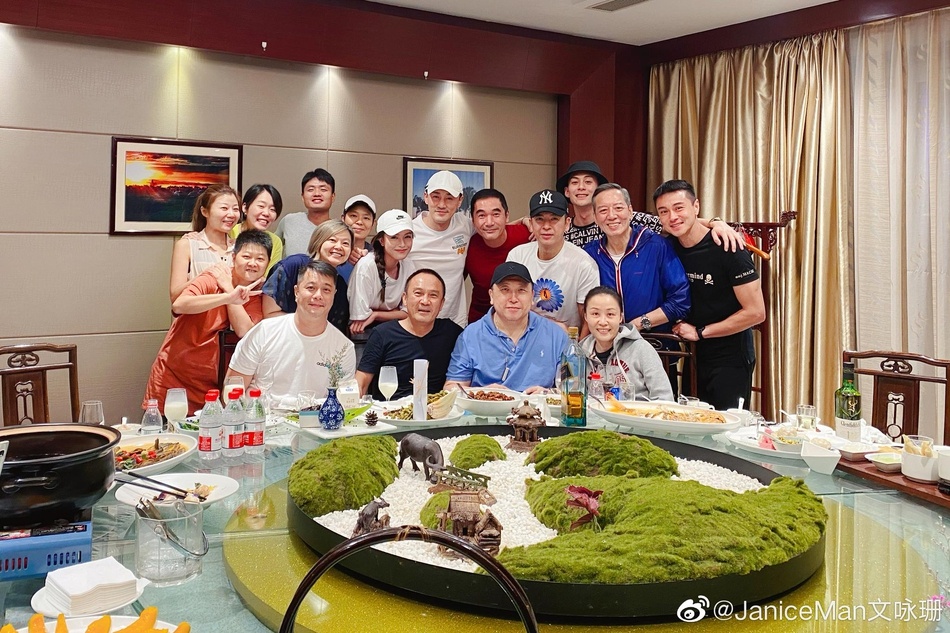 Ỷ Thiên Đồ Long ký 2020 đóng máy ảnh 2 Y Thien Do Long ky 2020 dong may anh 2