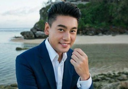 Chu Hieu Thien kho co con do mac benh di truyen hinh anh