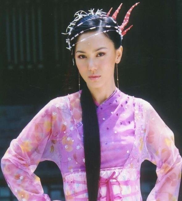 Cuoc song cua cac my nhan Singapore anh 8