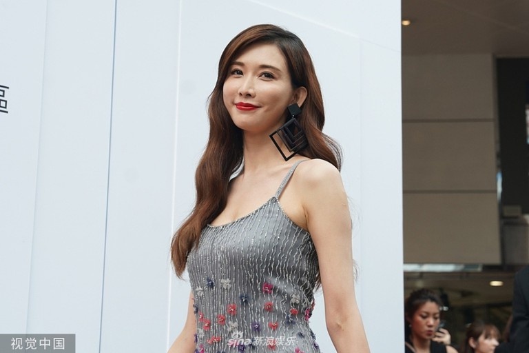 Lam Chi Linh phan ung truoc tin hon nhan ran nut hinh anh