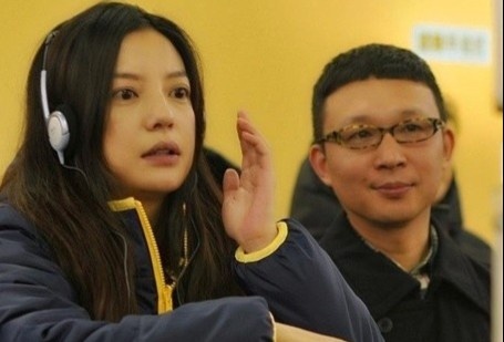 Trieu Vy quat mang dien vien tren phim truong hinh anh