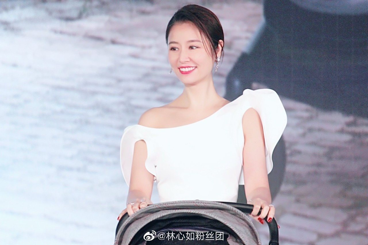 Lam Tam Nhu len tieng ve tin ly hon anh 1