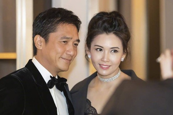 Khau Thuc Trinh lam canh no nan hinh anh