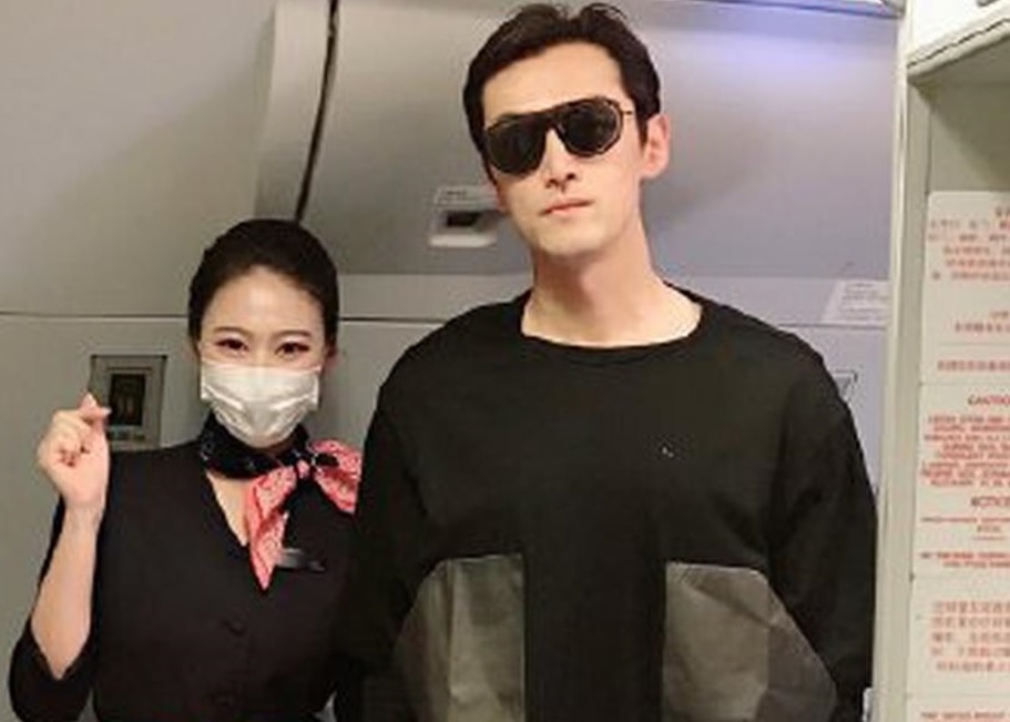 Ho Ca xuat hien sau hon 6 thang ngung hoat dong nghe thuat hinh anh