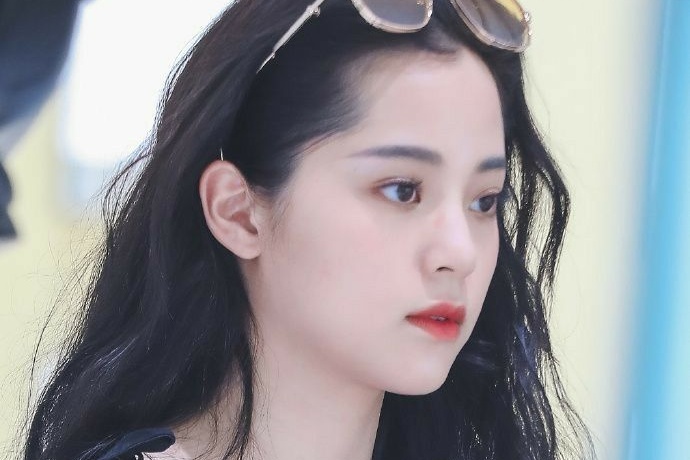 Au Duong Long phu nhan song dua vao Au Duong Na Na hinh anh