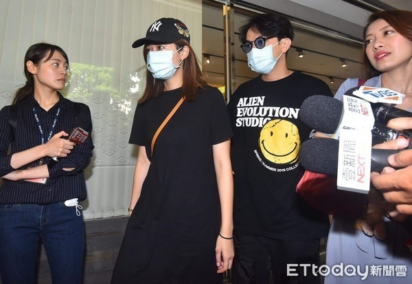 Le vieng Hoang Hong Thang anh 8