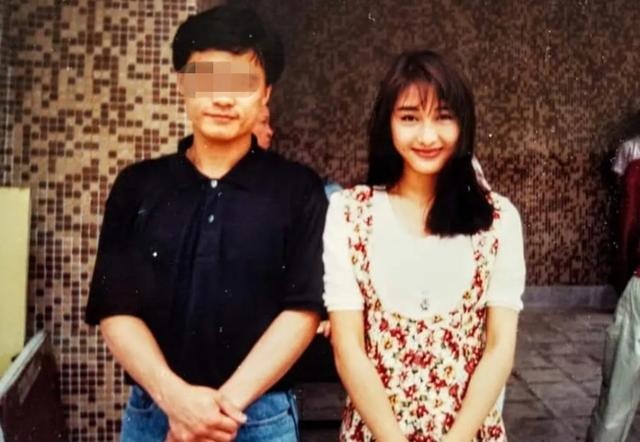 Anh thoi son tre cua Le Tu, Vuong Phi hinh anh