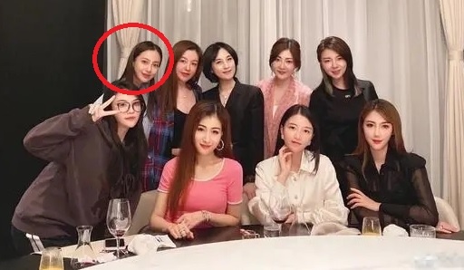 Hoi ban cua Angelababy anh 1