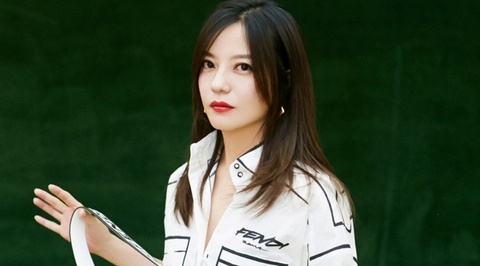 Trieu Vy bi xu thua 102 vu kien hinh anh