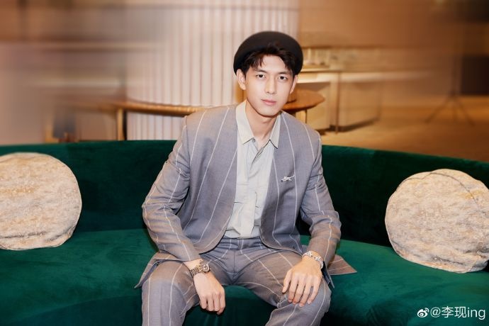 Dich Le Nhiet Ba va Ly Hien anh 2