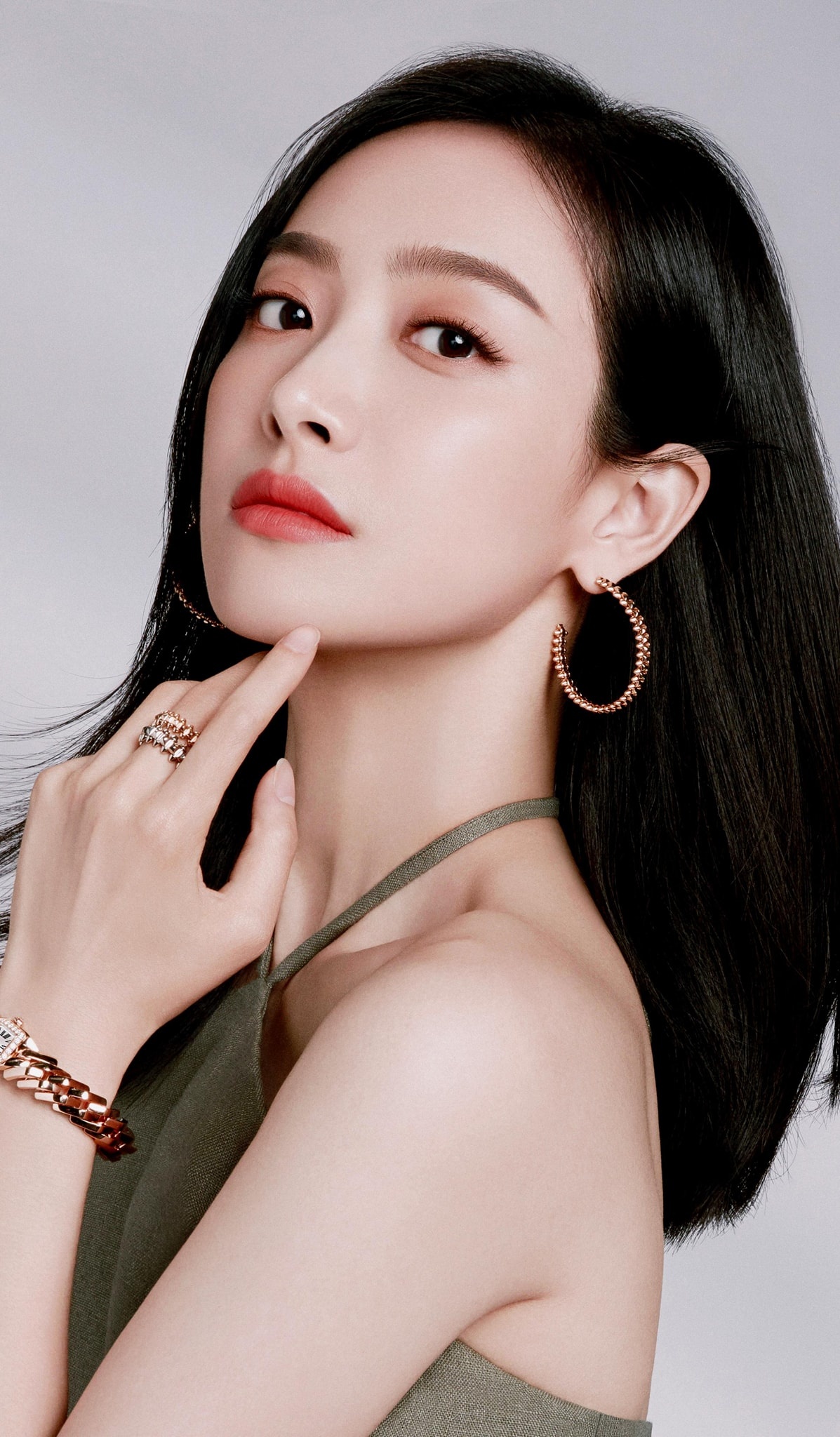 Nu than Kim Ung anh 1