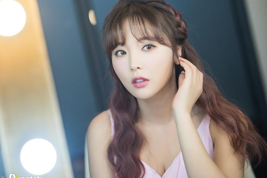 Nu ca si Han tra lai bang sau khi bi to dao luan van tien si hinh anh