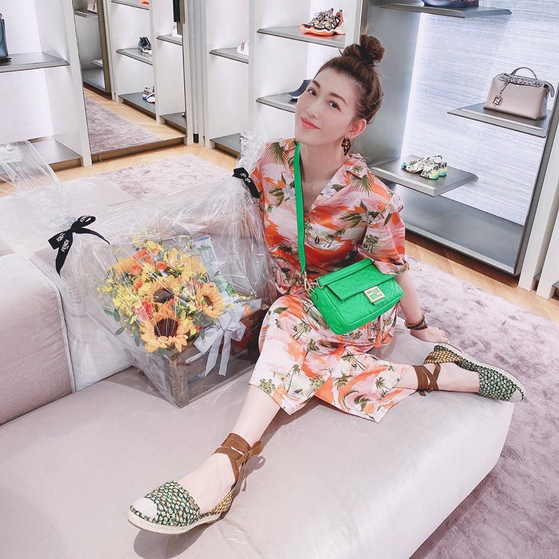 Ly The Hoa ly hon chong anh 2