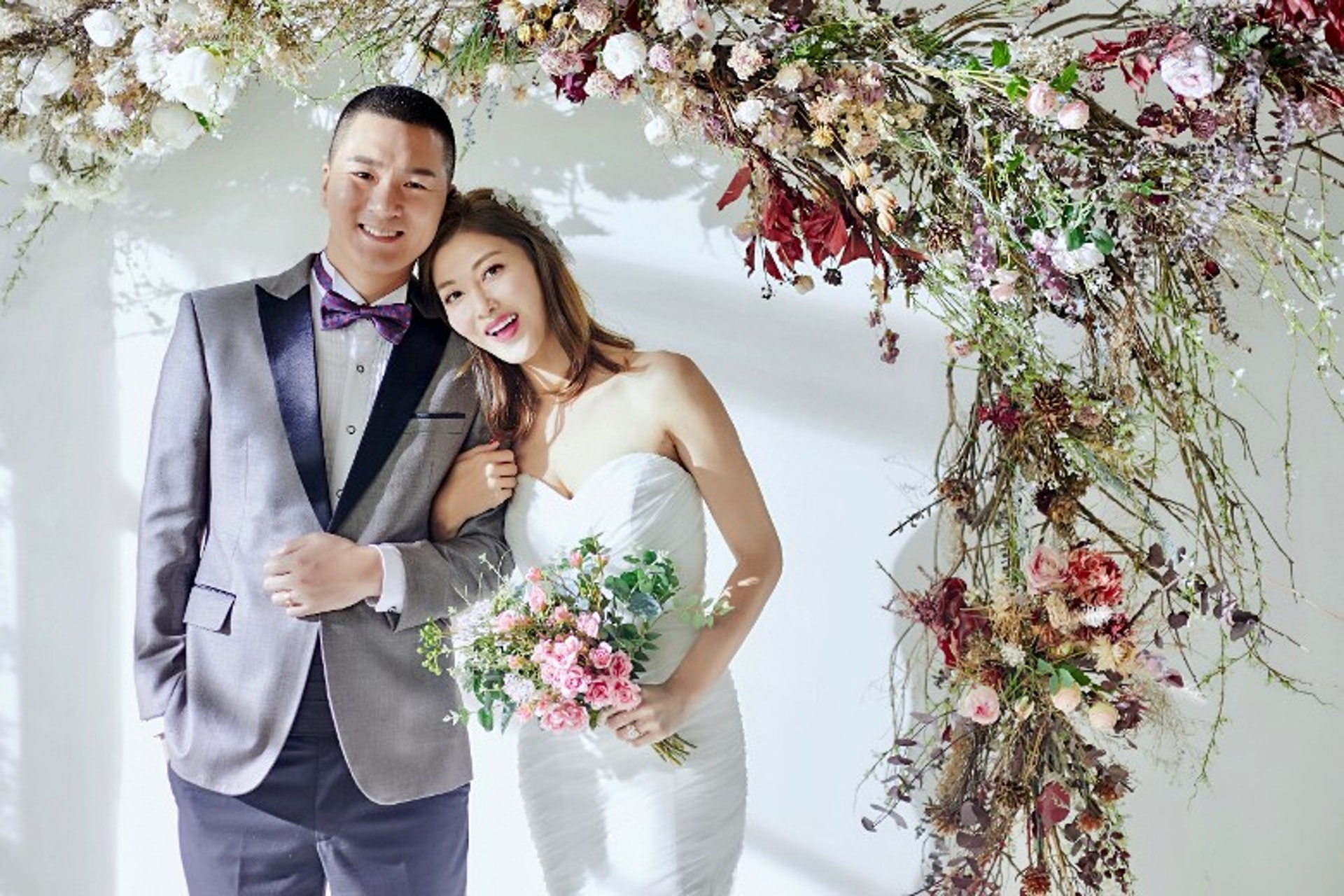 Ly The Hoa ly hon chong anh 1