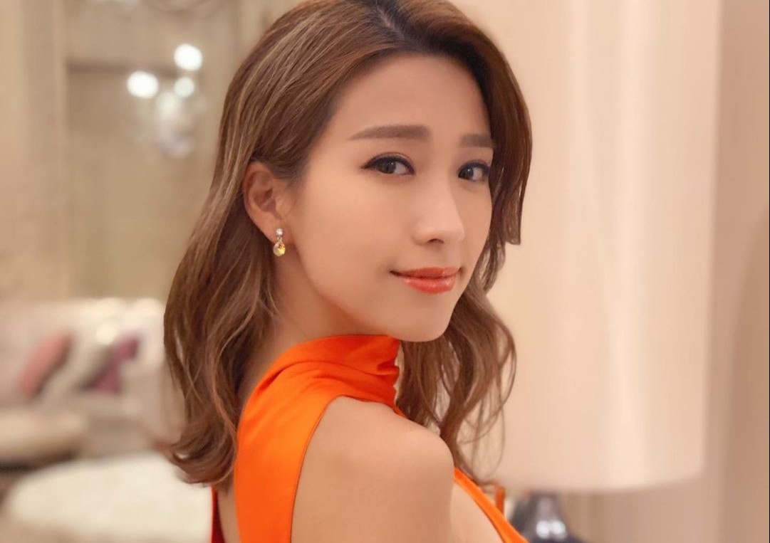 Hoa dan Dieu Tu Linh tai hop nguoi yeu cu hinh anh