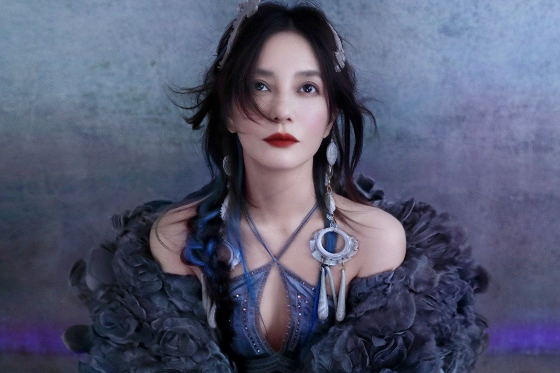 Dong thai dau tien cua Trieu Vy hinh anh