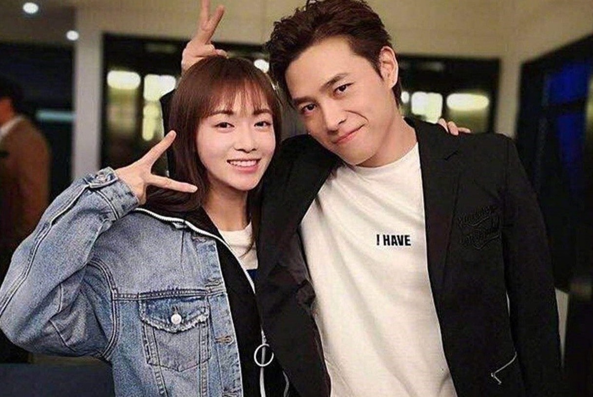 Ngo Can Ngon chung song voi ban dien? hinh anh