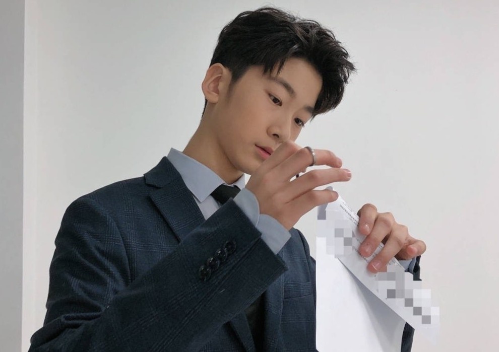 Sao nhi 'Bo oi minh di dau the' cao 1,7 m o tuoi 13 hinh anh