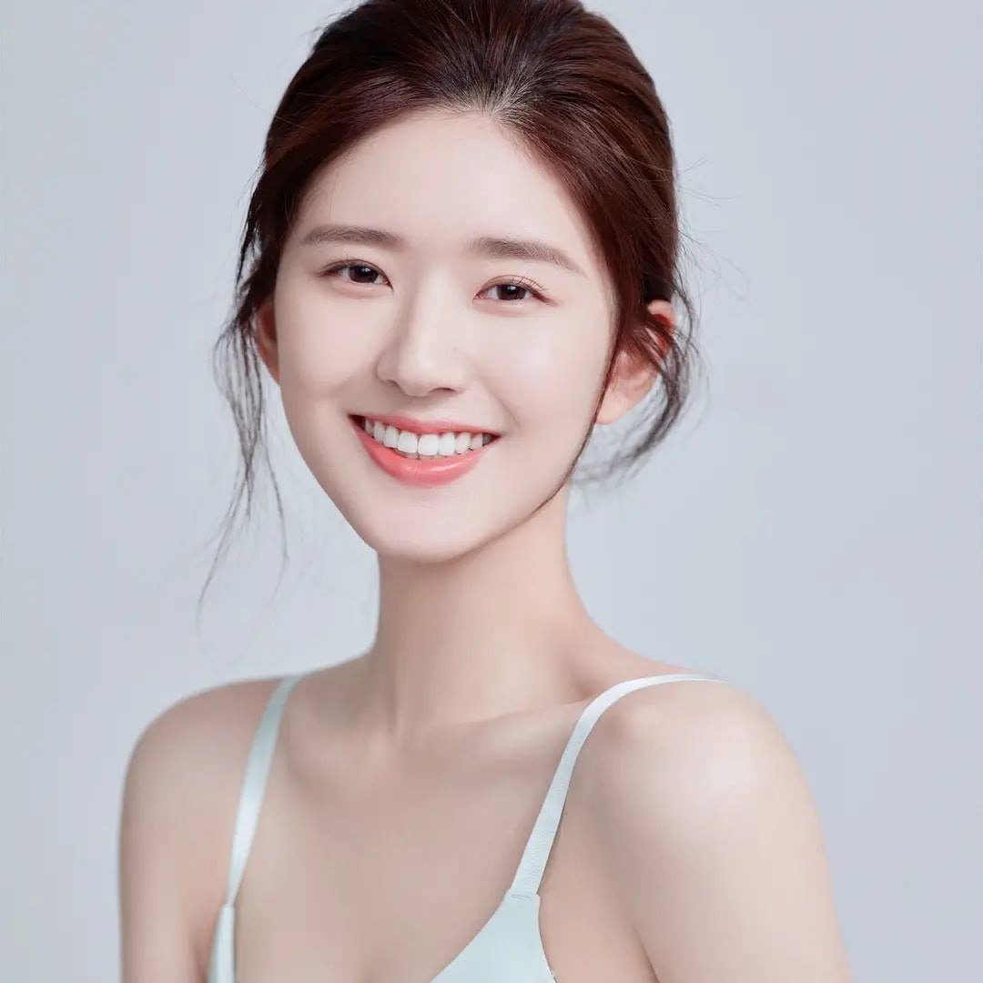 Scandal trong showbiz Hoa ngu 2020 anh 8