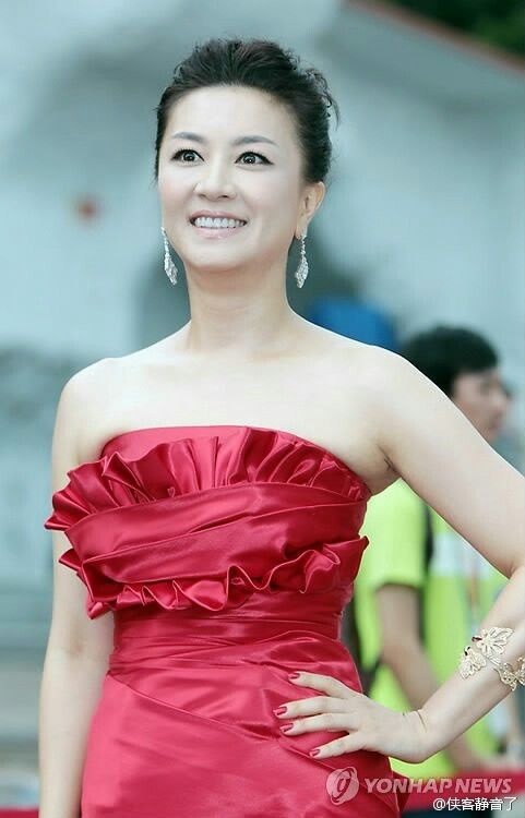 Kim Hye Seon ly hon anh 2