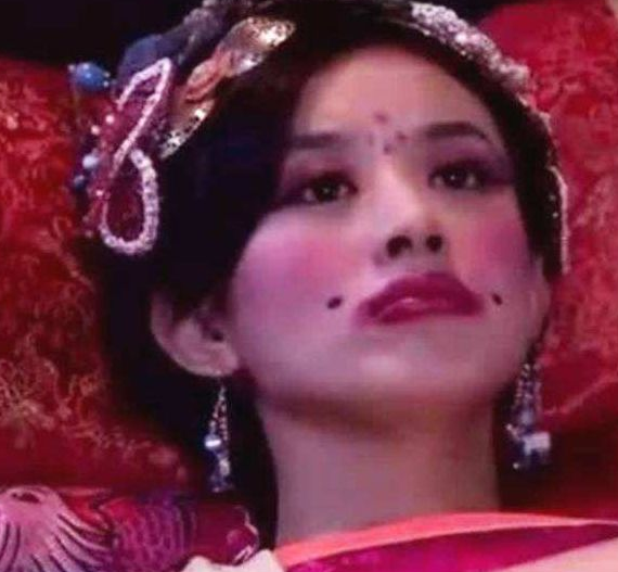 Tao hinh xau xi cua sao Hoa ngu anh 11