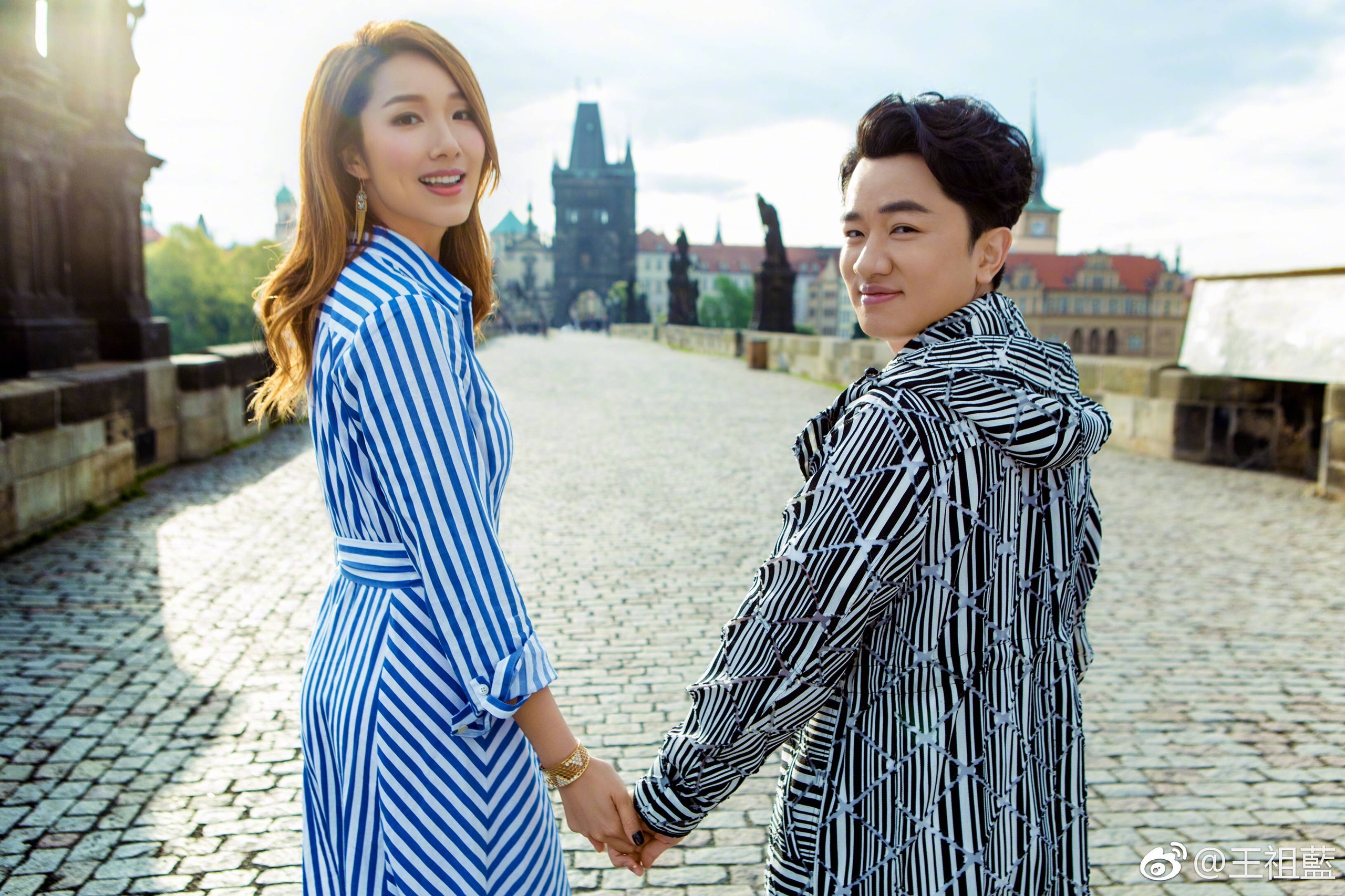 Hon nhan hanh phuc cua 'chu lun TVB' va vo hoa hau hinh anh