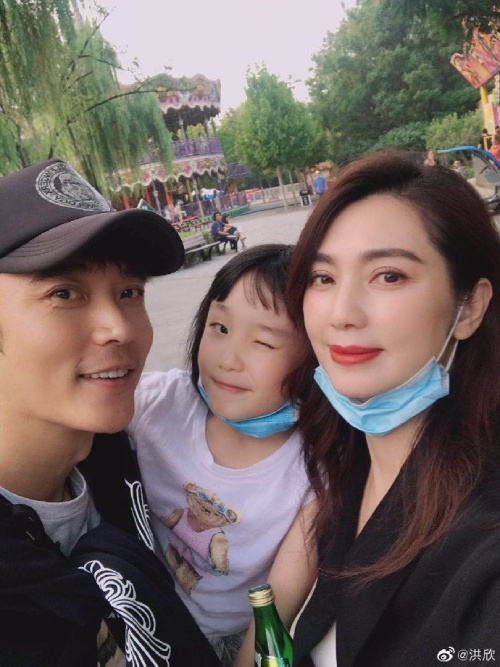 Hong Han va Truong Dan Phong anh 2