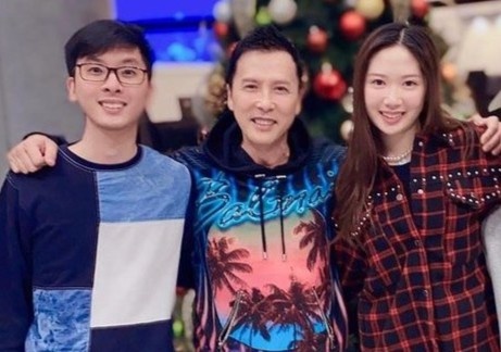 Chan Tu Dan han gan voi con trai rieng hinh anh