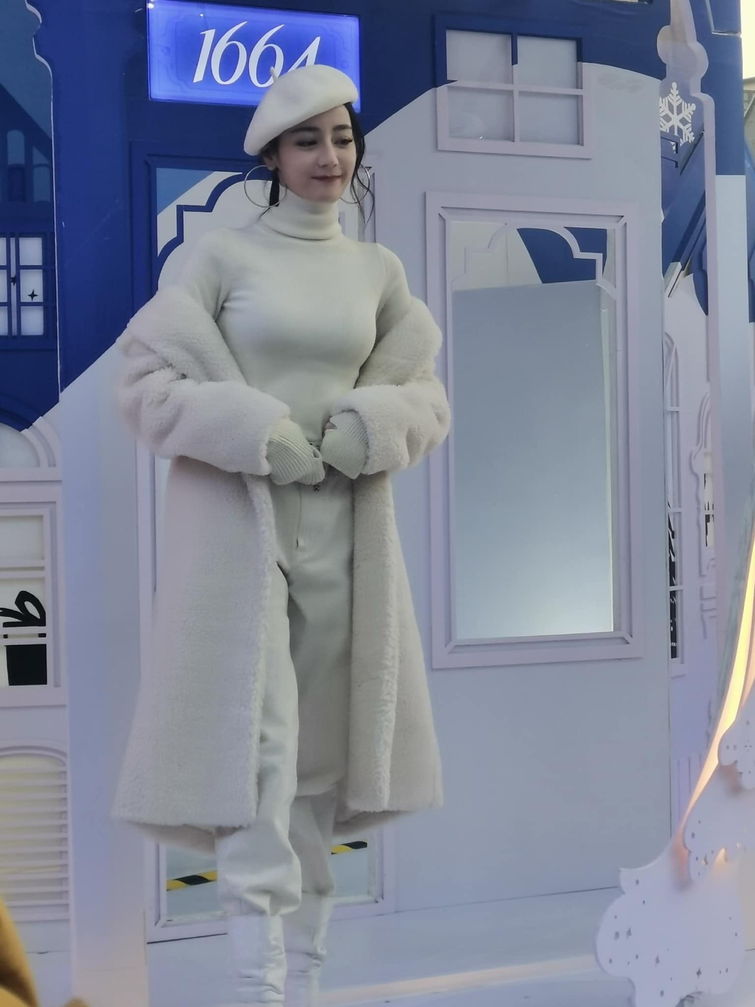 Dich Le Nhiet Ba anh 5