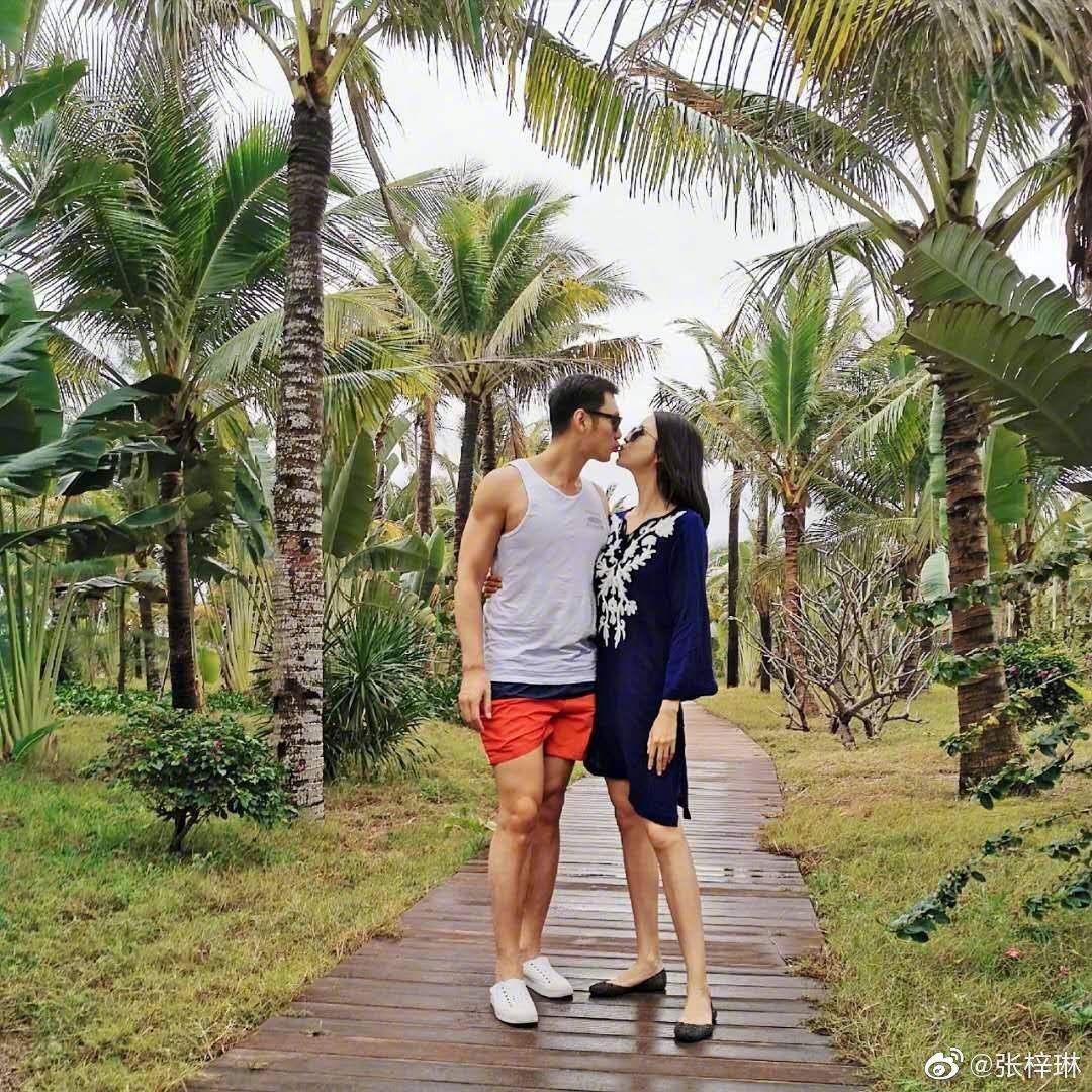 Cuoc doi doi lap cua hai Hoa hau The gioi Trung Quoc anh 5