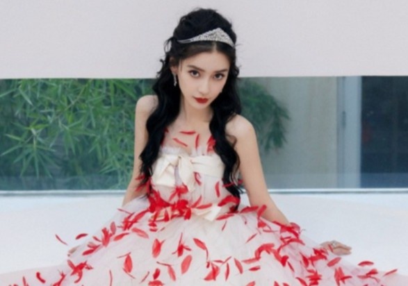 Angelababy phu nhan la nguoi thu ba hinh anh