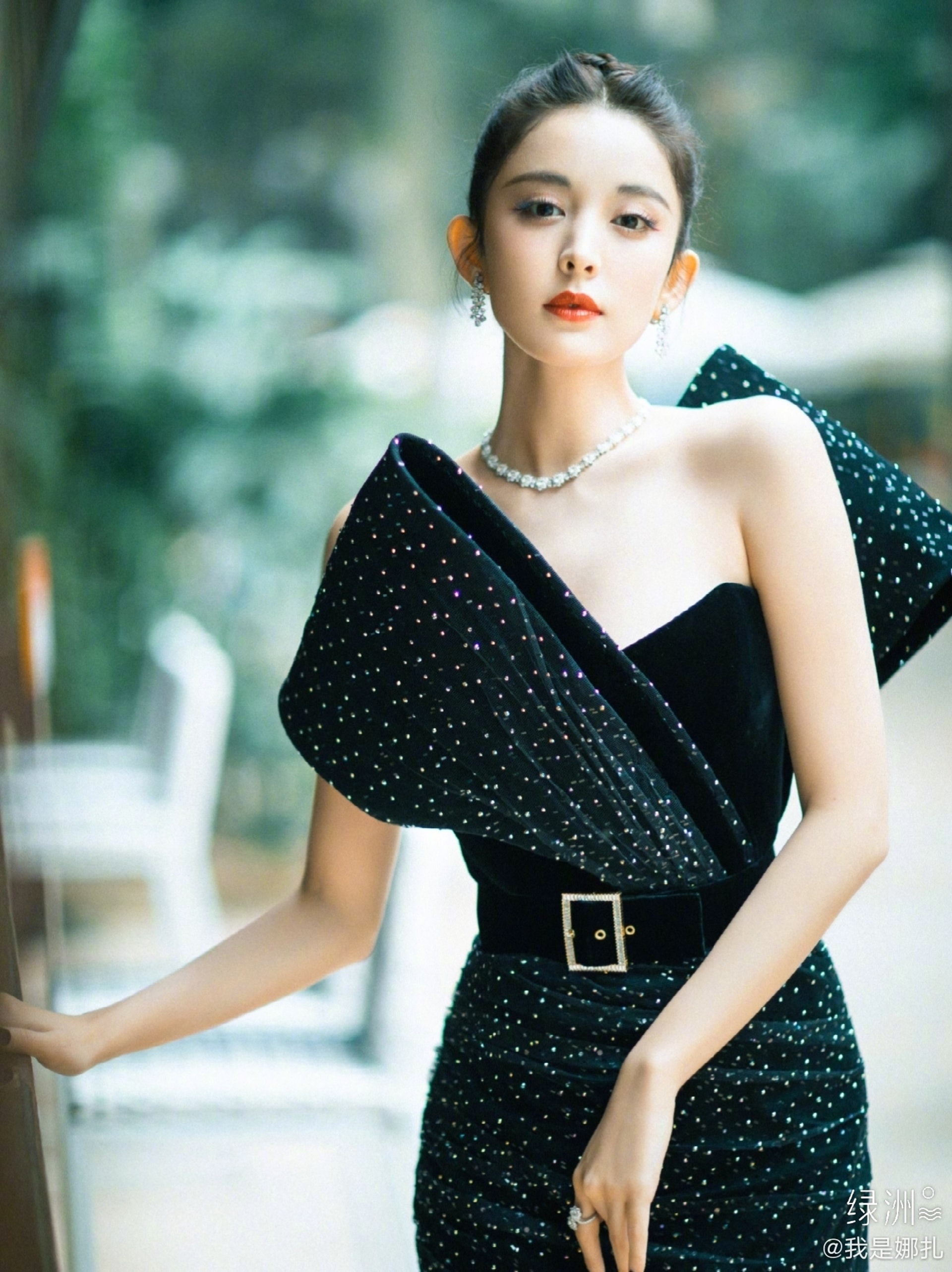 Goc khuat cua gioi nghe si Hoa ngu anh 6